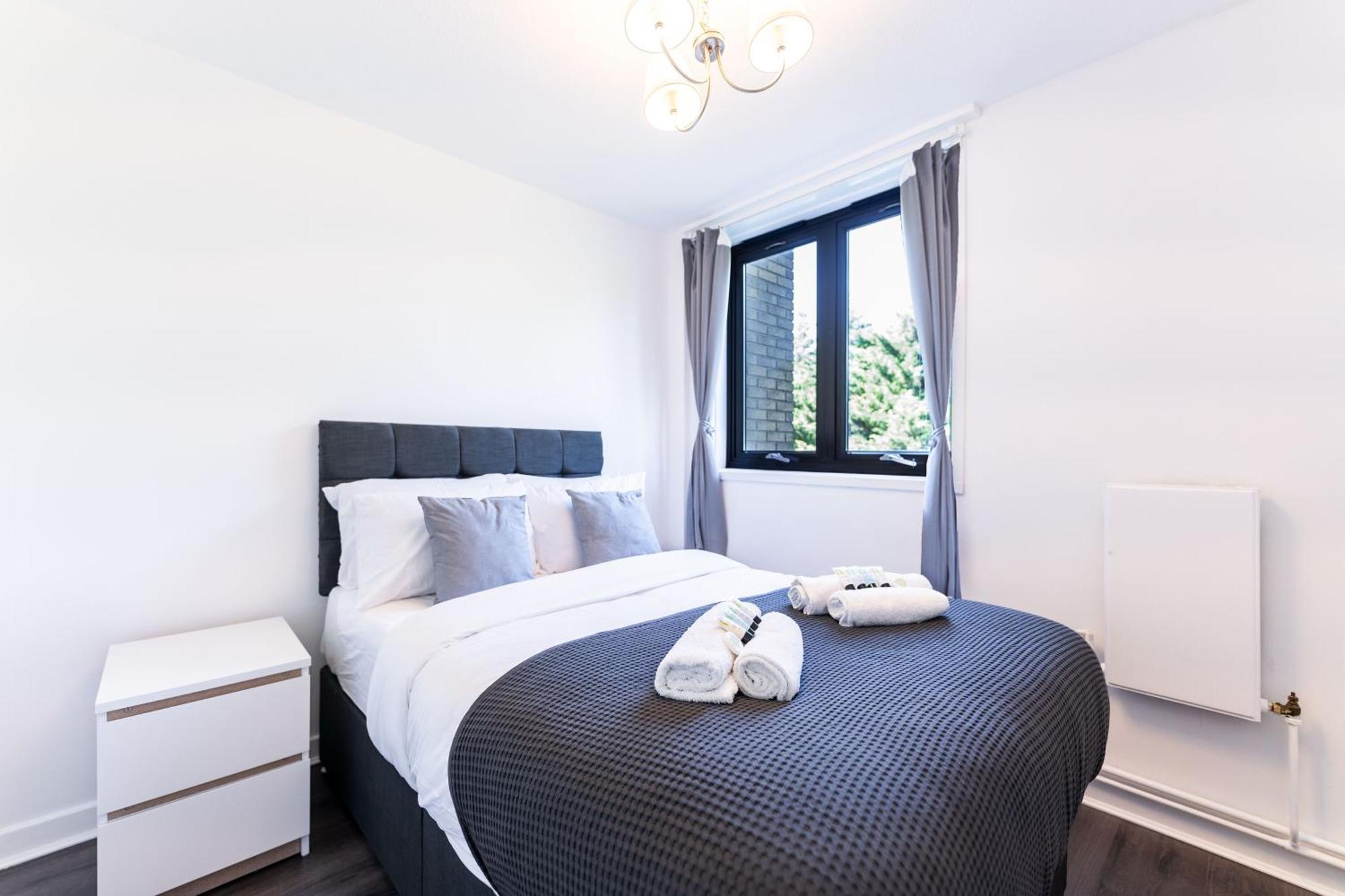 Luxury 3 Bedroom Flat With Balcony In Westbourne Park Londres Exterior foto