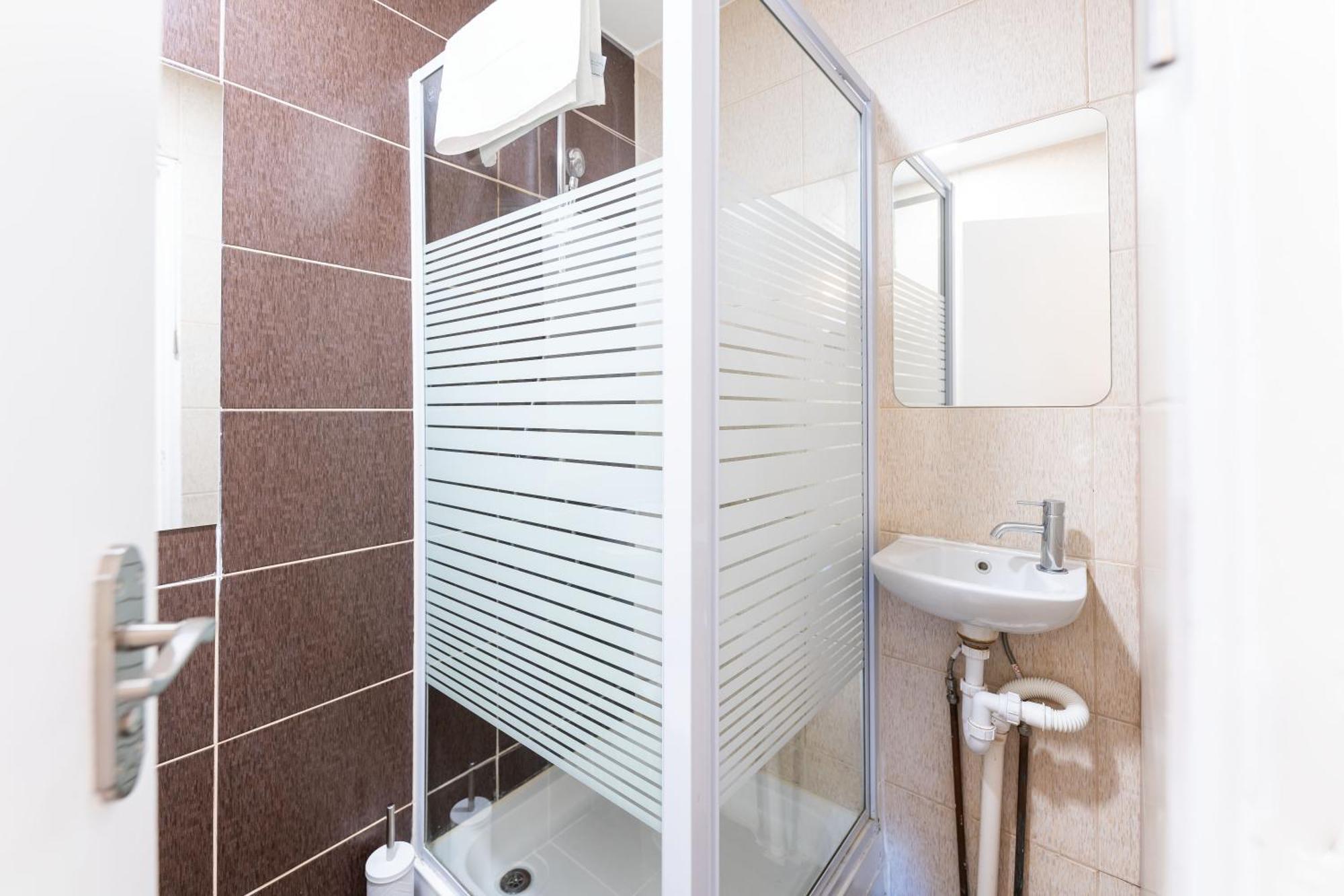 Luxury 3 Bedroom Flat With Balcony In Westbourne Park Londres Exterior foto